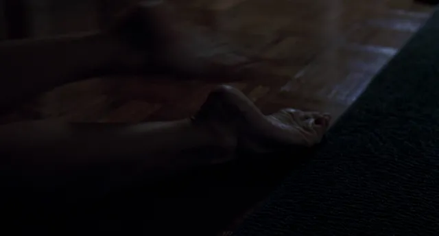 Jennifer Garner reclining during a screen scene.